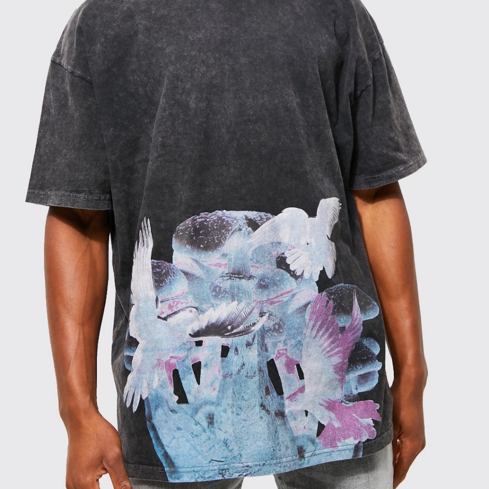 Boohoo MAN medium man Trippy mushroom tshirt oversized